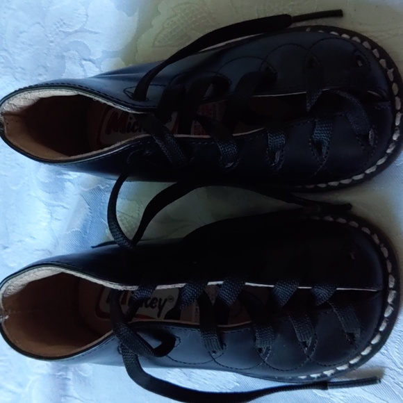 Calzado Toddler Leather High Top Shoe - Picture 1 of 6